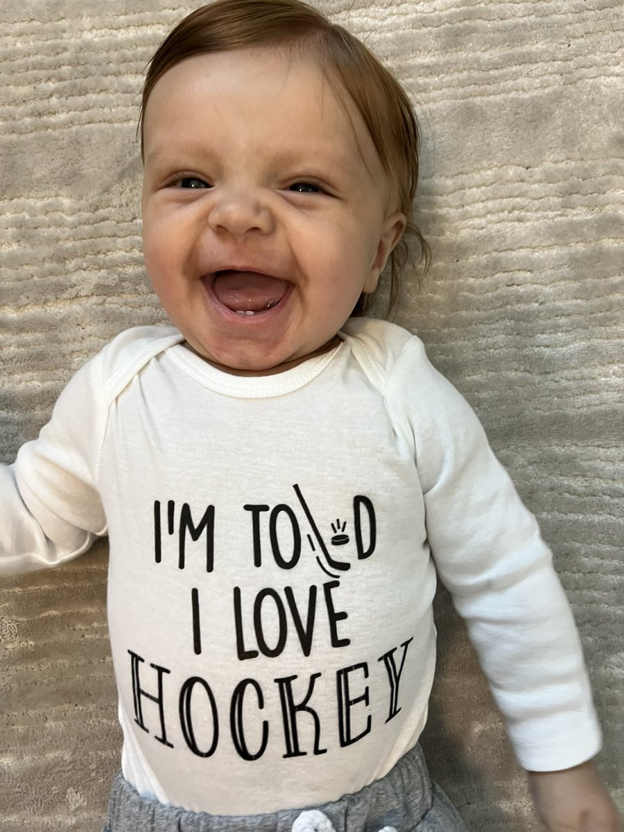 SVargo2's tweet photo. He loves @GoldenKnights hockey! 🏒 #thegoldenage #VegasBorn https://t.co/69ujsz2OM1