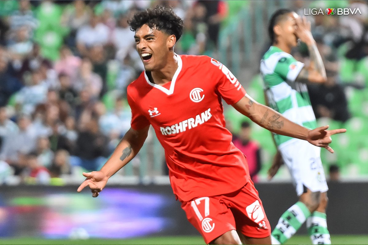 LigaBBVAMX's tweet photo. ¡Lo del 'Guame'! 😮‍💨

Desde la lateral derecha, Brian García ha sido determinante con @TolucaFC, tiene 11 participaciones en goles en el #Clausura2023. 

#LigaBBVAMX ⚽ 📊 https://t.co/6bwgp66YNg