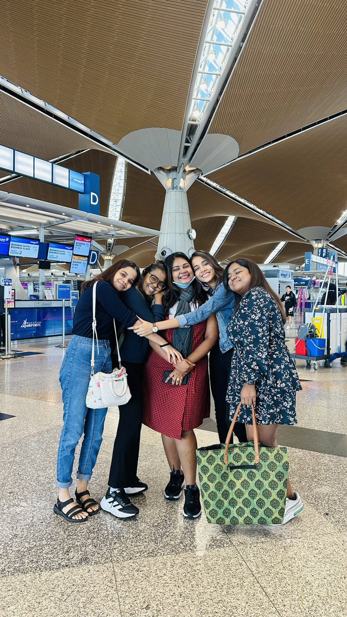 meshhh.s tweet media