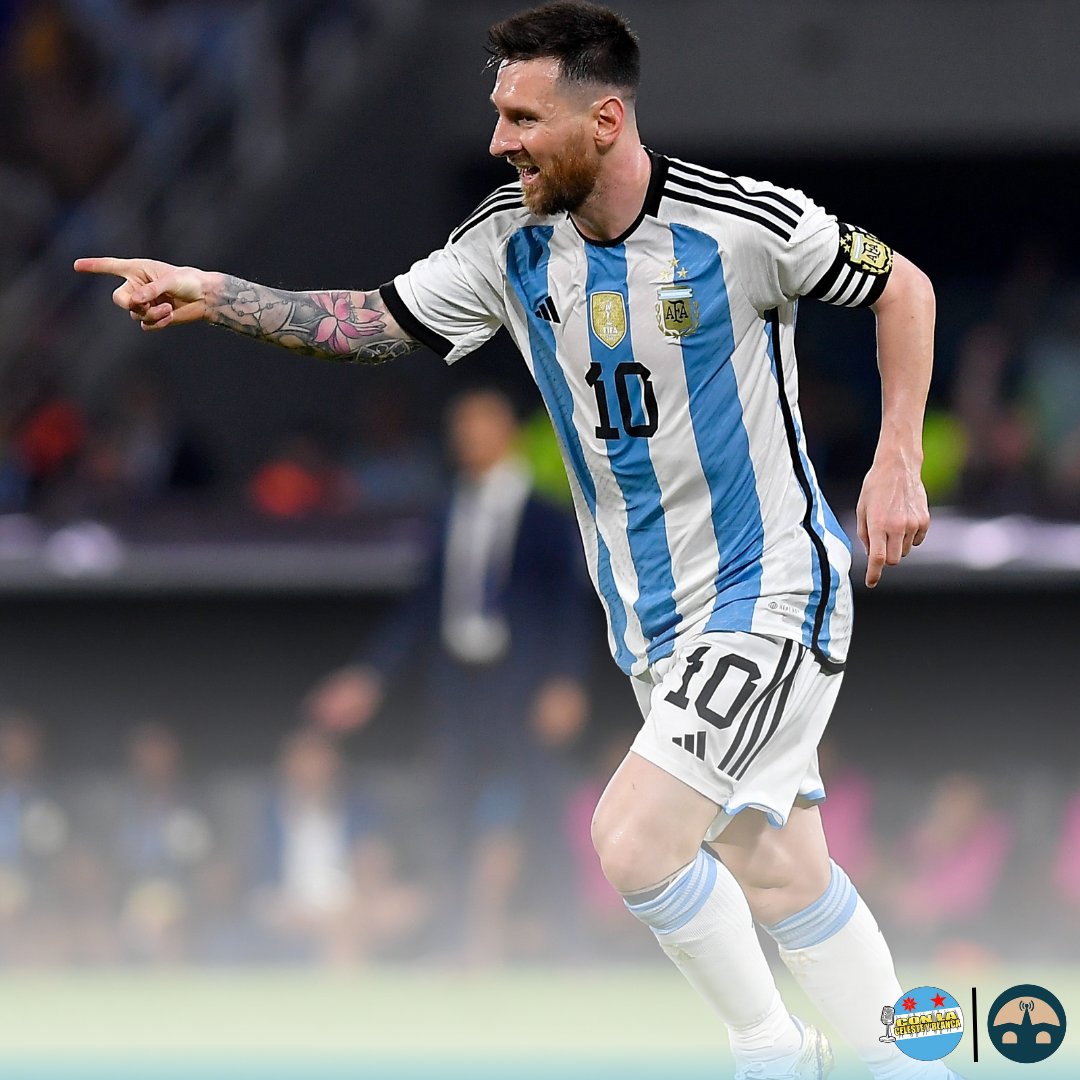 ¡El Mejor del Mundo hizo un triplete y sigue batiendo récords!

➡️Frente a Curazao el 1️⃣0️⃣ se despachó con tres goles y alcanzó los 💯 goles con la #SeleccionArgentina.

¡Impresionante lo de Lionel #Messi!

#messiday
#messi100 
#ArgentinaCampeon 
#argentinavscuracao 
#Scaloneta