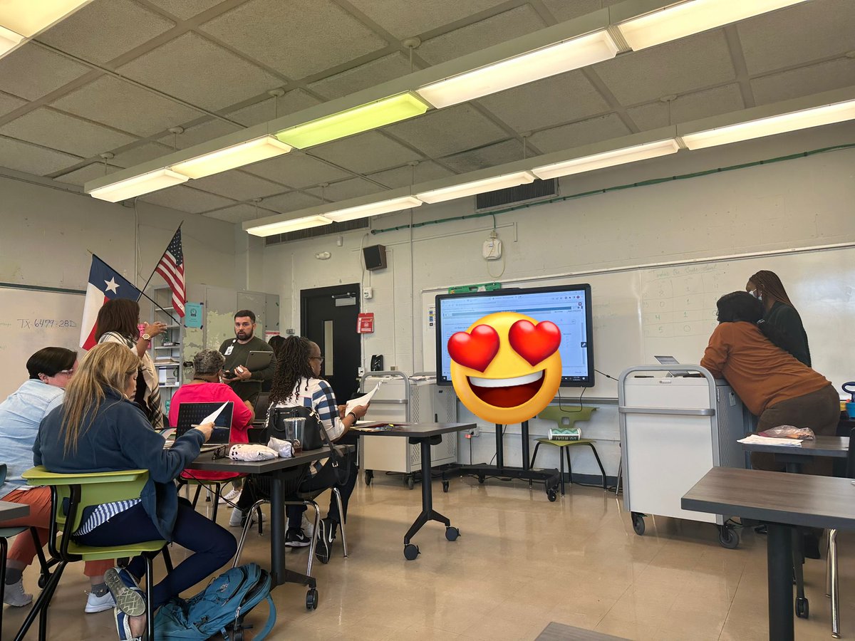 DrAliciaMartin's tweet photo. ๐ฃ๏ธWhen the teachers sayโฆ โI want to see the test item to determine studentsโ misconceptions on the Spring Interimโ ๐๐๐๐ โ
๐โโ๏ธ๐ฉ๐ฝโ๐ป
#DDIinAction Toni modeling how to access items via Cambiumโผ๏ธ Letโs go @FondrenMS_HISD ๐@HISD_Assessment #DataRichYear #BuildingExcellence ๐๐ ๏ธ https://t.co/7A4siA4mrh