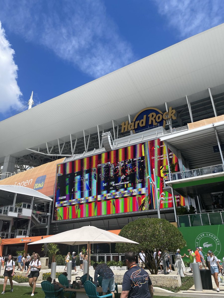 AndresInMiami_'s tweet photo. Miami Open this year has been amazing 👨‍🍳🤌 #MiamiOpen2023 https://t.co/tPfI3fmMMV