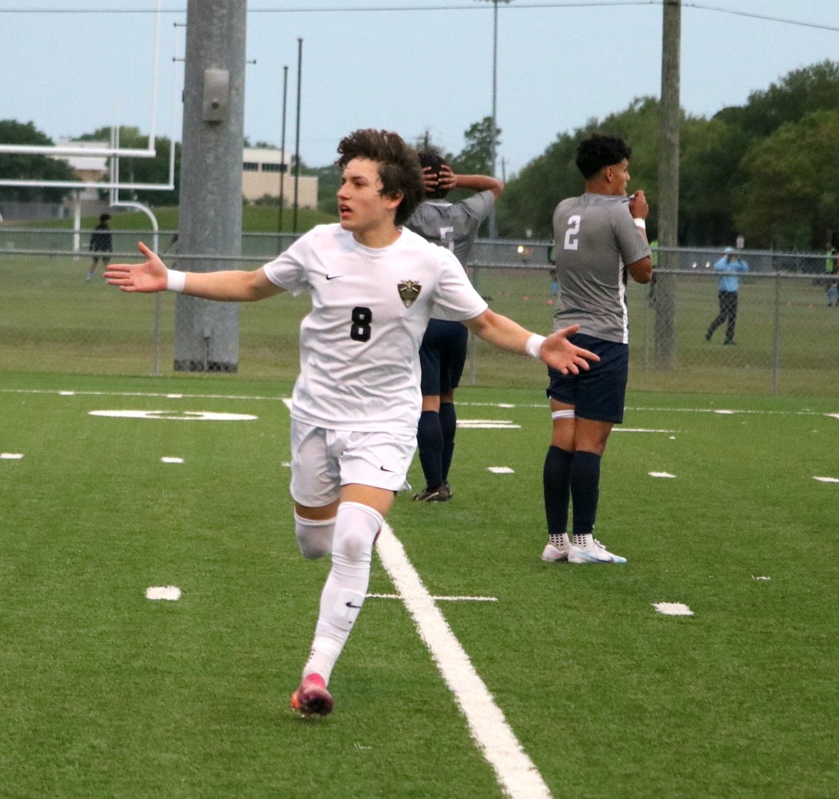 My story on Jordan's awesome come from behind victory in the area round tonight, in which the Warriors displayed a tremendous fighting spirit and found a way to win, as the Warriors always seem to do in these clutch games. <a href="/KatyJordanBSoc/">Katy Jordan Boys Soccer</a> <a href="/JordanHSAthlet1/">JordanHSAthletics</a>  katytimes.com/stories/jordan…