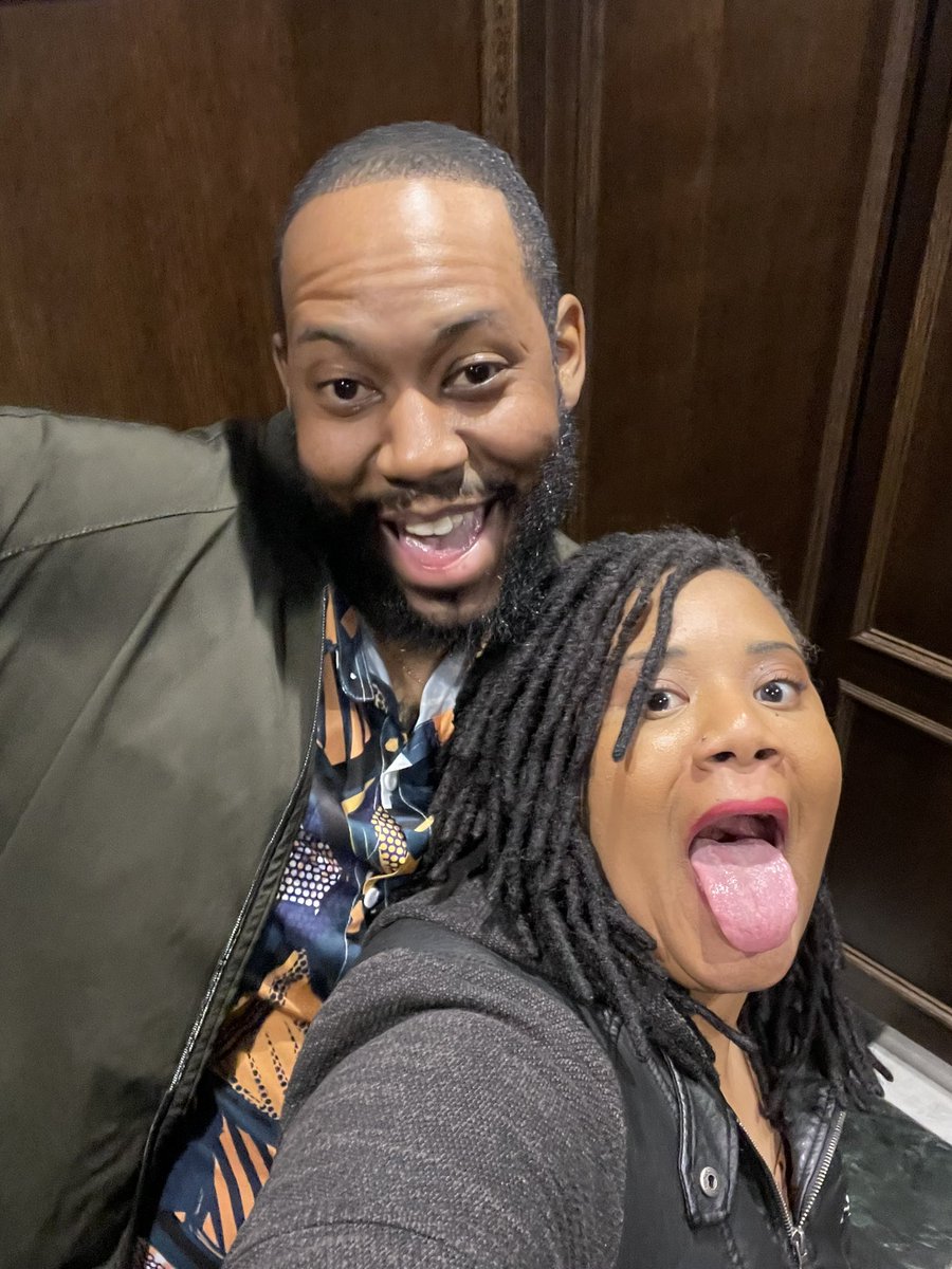 HeyMrsConnors's tweet image. #DateNight #BarHopping has turned ratchet lol