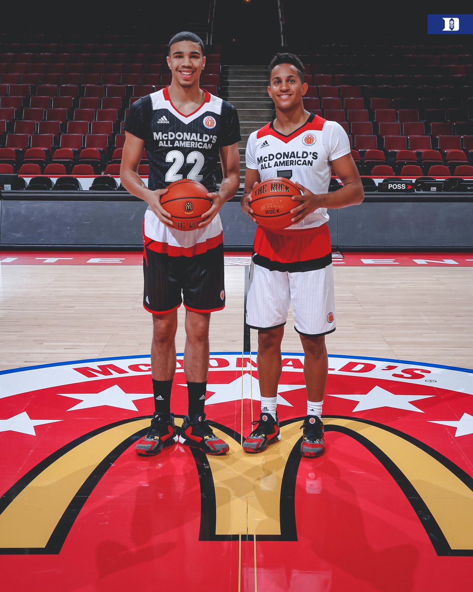 DukeMBB's tweet photo. 🍔 throwbacks! #TheBurgerhood 

😈😈 @McDAAG 🍔🍔 https://t.co/WyaPdPmmxl