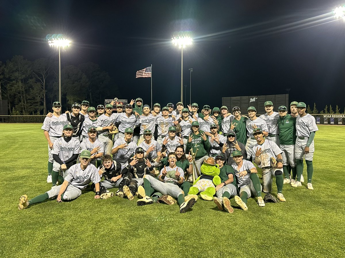 Built different.

The Blazers rally from 3 runs down in the 9th to secure the Cowboy Maloney Trophy

#GoBlazers
