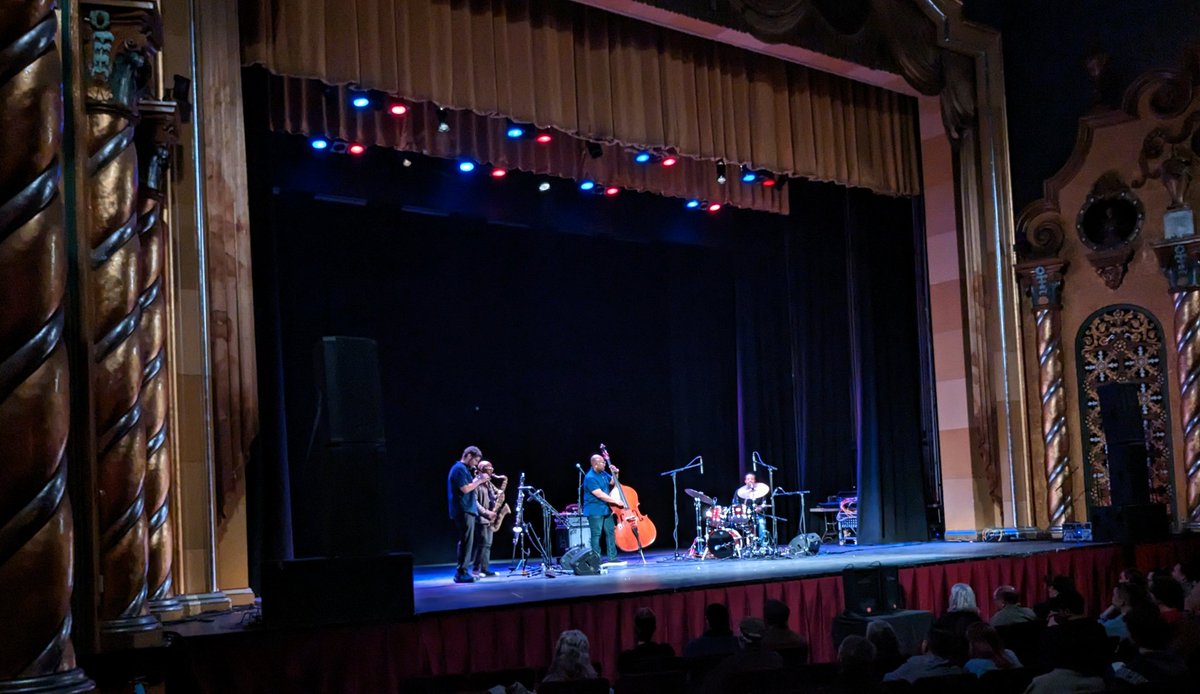 @liffy@shakedown.social tweet media