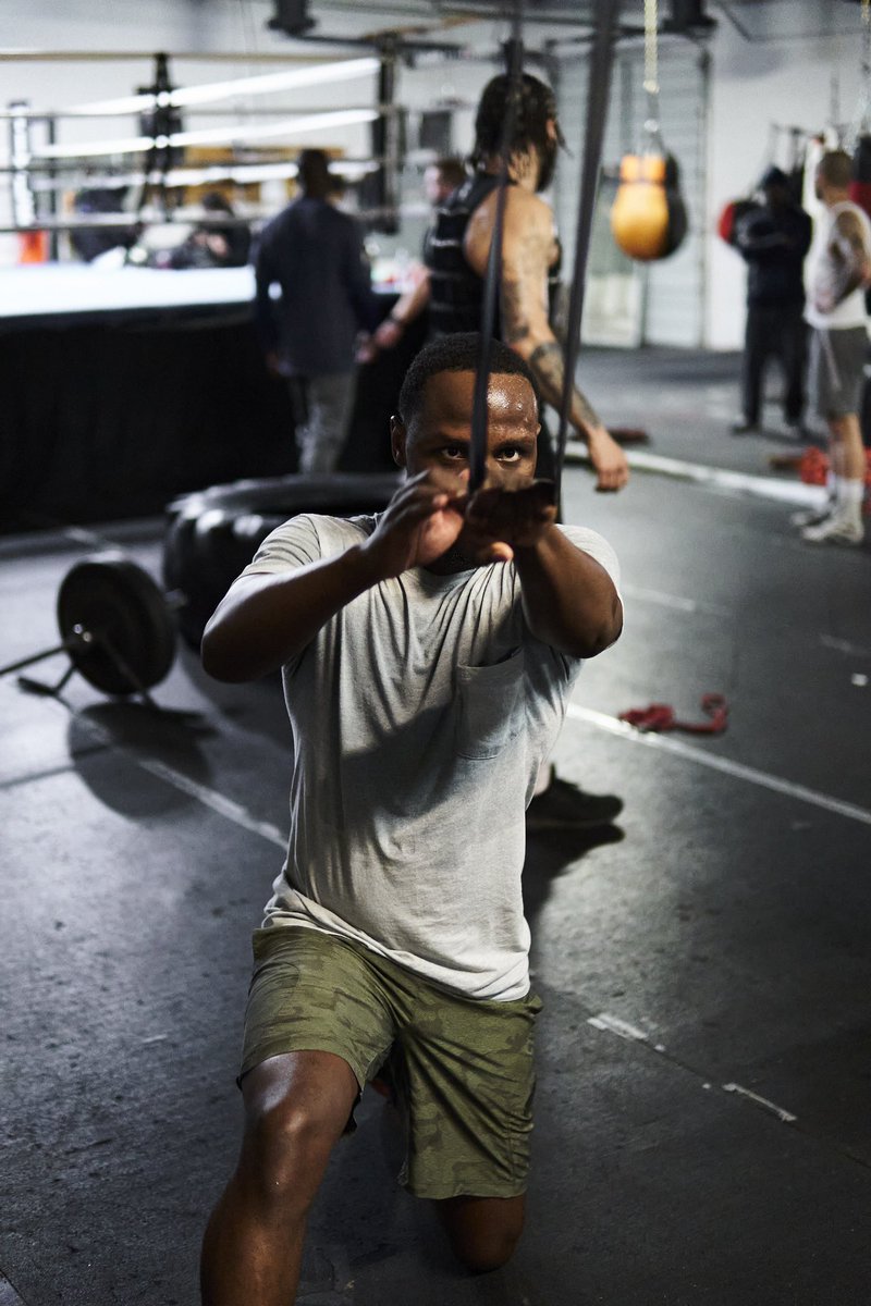 KennethSimsJr's tweet photo. Full court press, foot on they neck and I can’t let ‘em breathe!! 😡. #TeamBossman 
•
•
📸: @rj_binene https://t.co/Ukp0Y2902Q