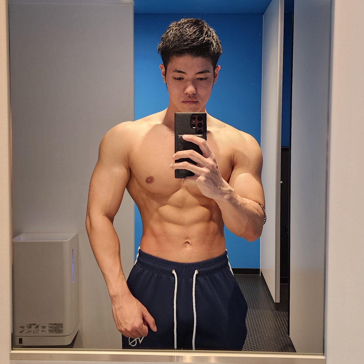 End of abdominal training!
It's getting warmer in Tokyo!😆