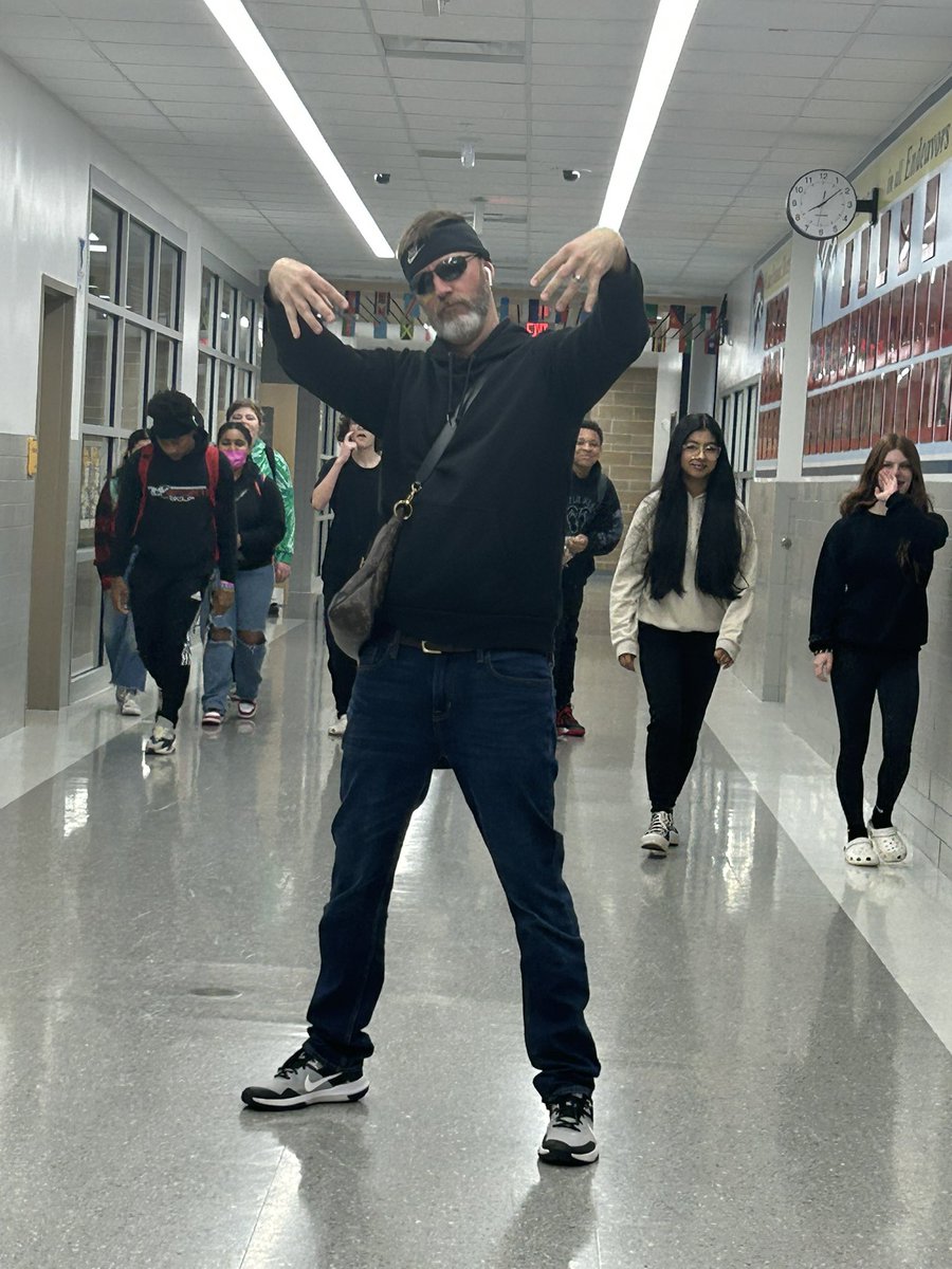 Dress like a student today!#nailedit#weunderstoodtheassignment#psms#teacherspiritweek#3moredaysuntilSpringbreak <a href="/MsBerryHistory/">Tara Berry</a> <a href="/BrentAn52318491/">Brent Anderson</a> <a href="/ShoresMiddle/">Potomac Shores Middle School</a>