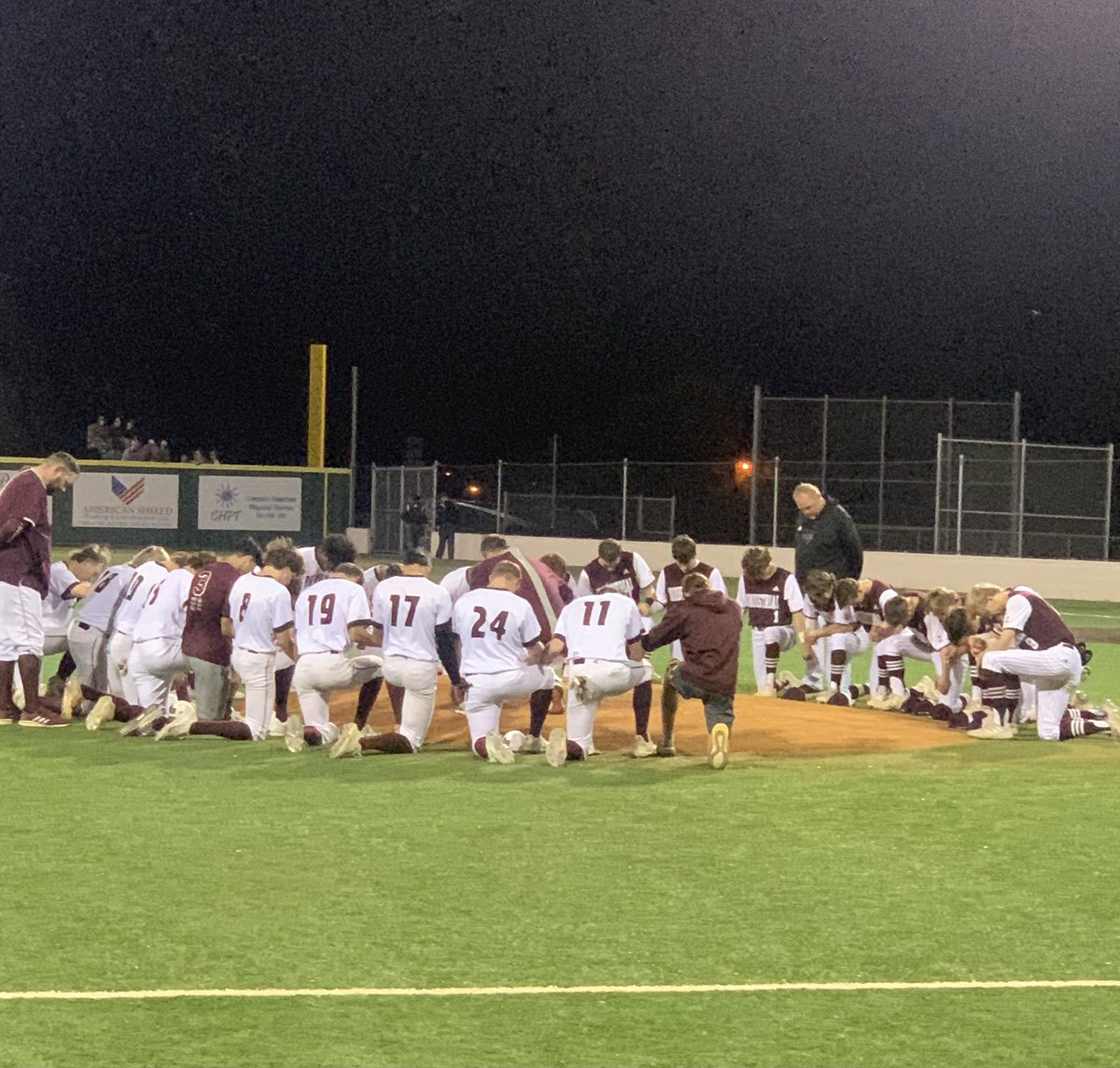 CoachLeviMonty's tweet photo. Brahmas remain perfect in district play.
Hallettsville, Texas, America
⚾️✅⚾️✅⚾️✅⚾️✅⚾️✅⚾️✅
#PositiveJuice #Competition #Family
@hbteams @SouthTexasHigh1 @TxHS_Baseball @TxBaseballRpt @advosports @mikeforman21 @BrahmasBsbCoach https://t.co/Ll4wXexykD