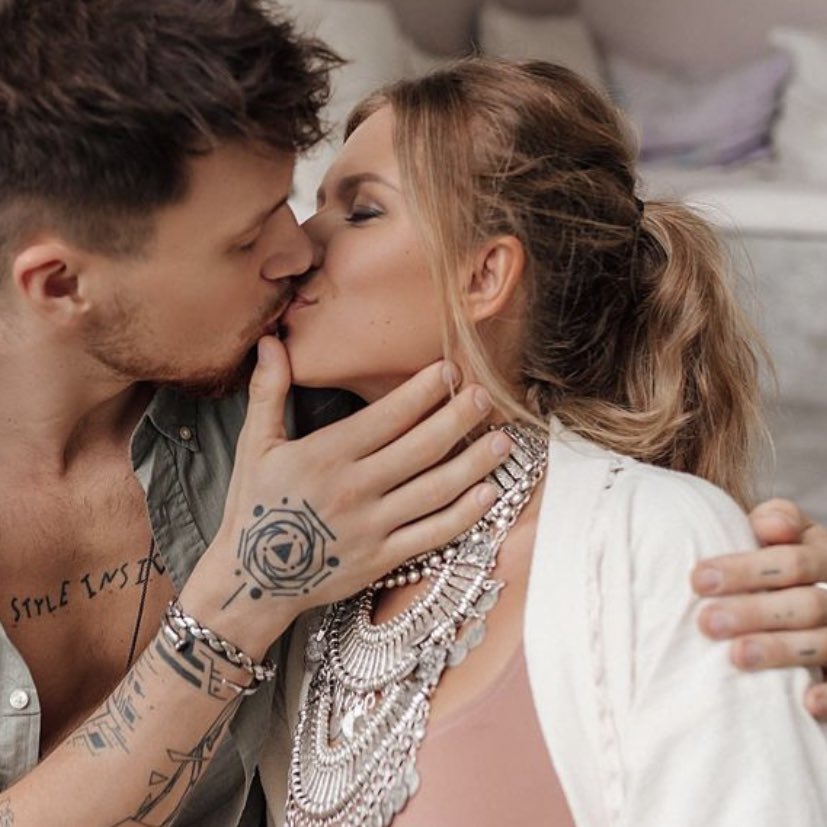 sbjective's tweet image. Você é o meu maior conforto. Junto de ti é onde quero estar a todo momento. @