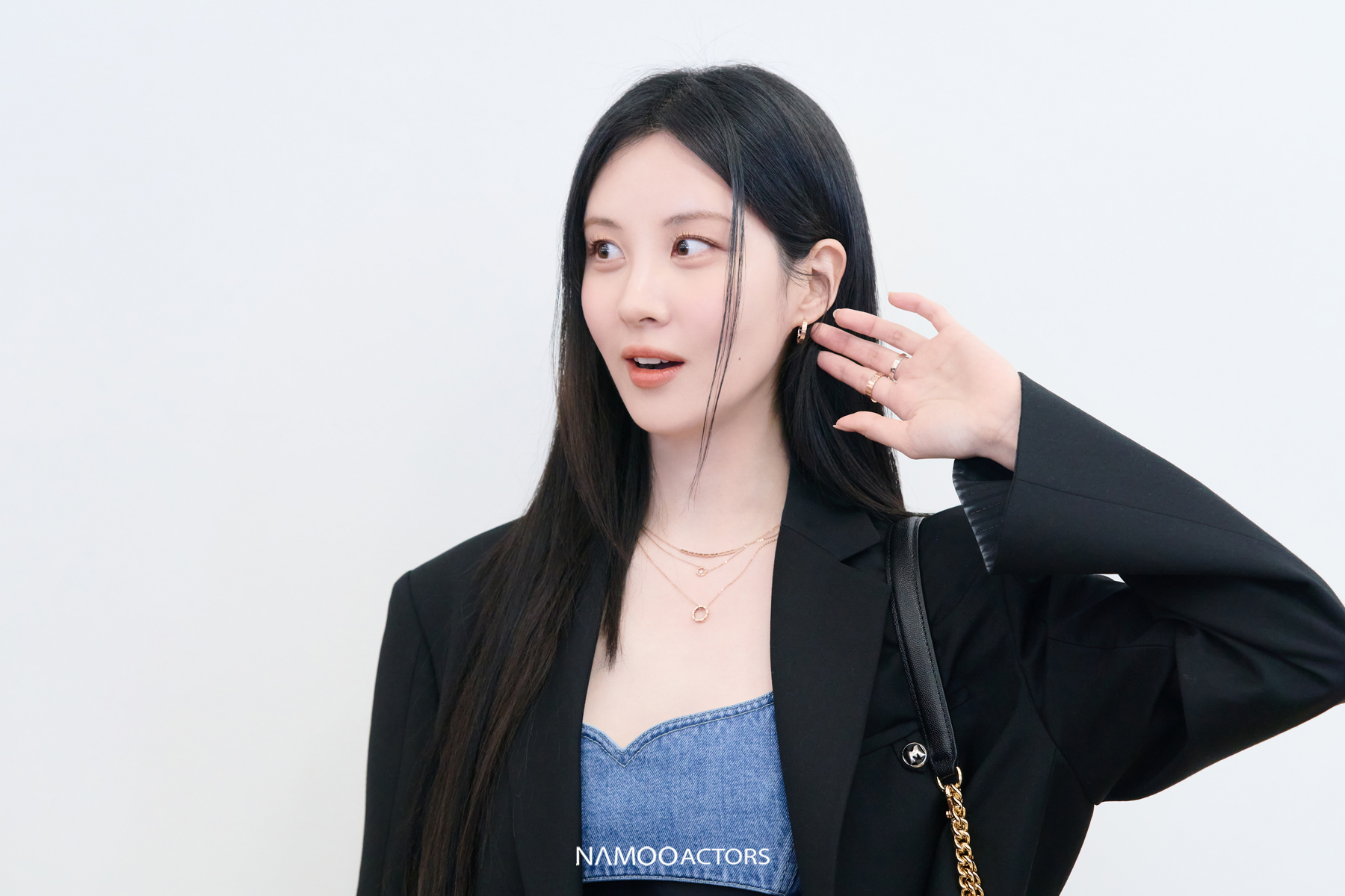 FsWwyd7aEAA32Mr?format=jpg&name=large