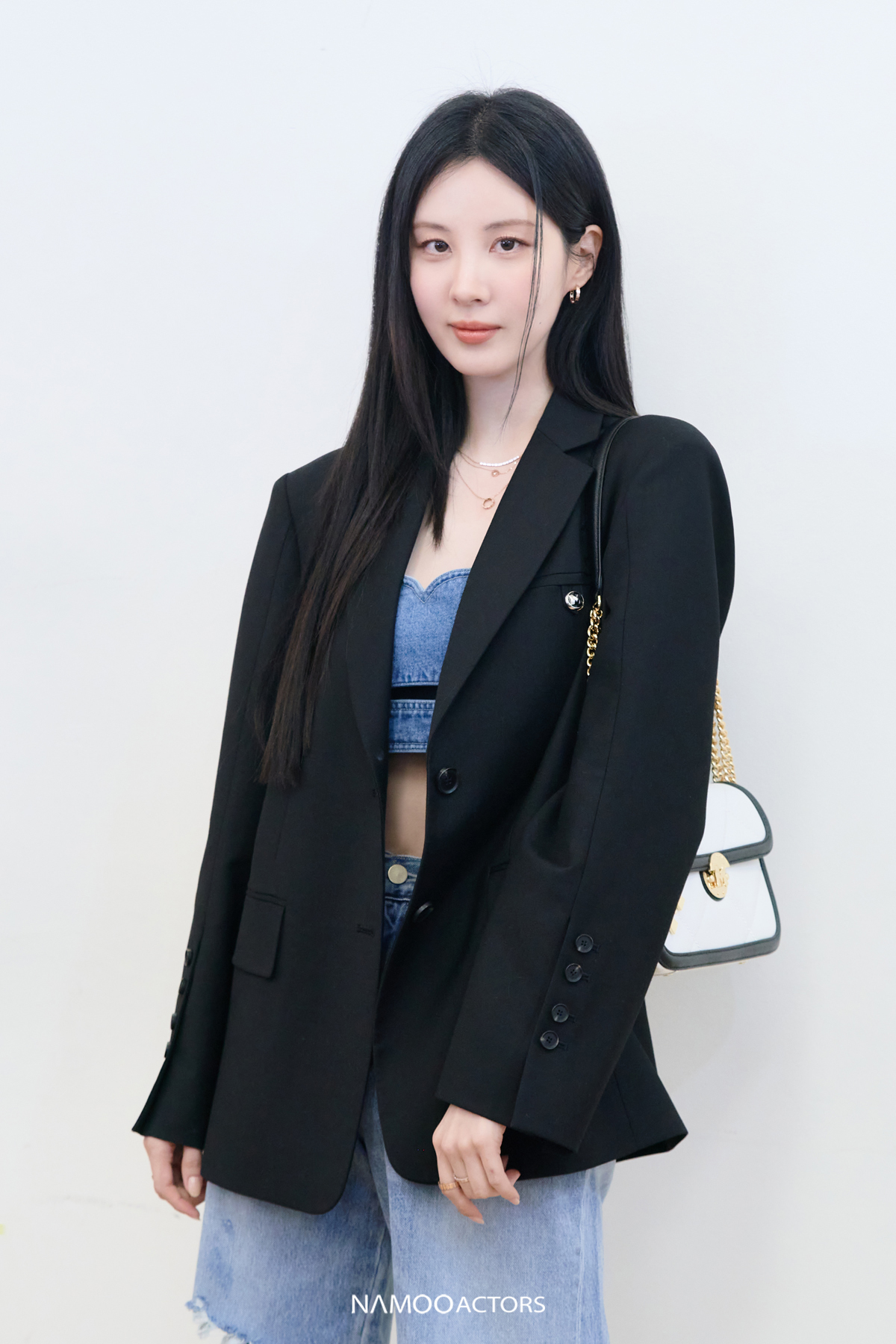 FsWwydYaMAAIC3n?format=jpg&name=large