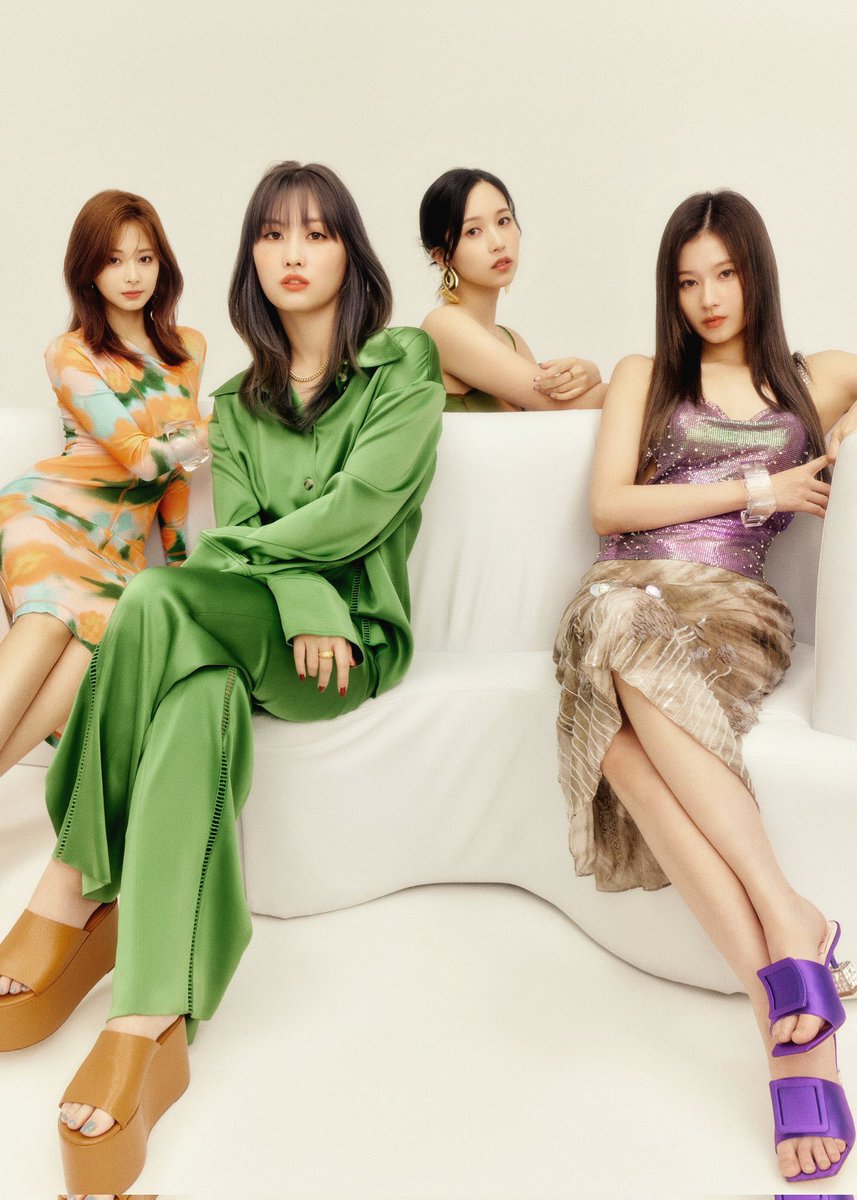 twicepic's tweet photo. Twice foreign line 🔥 https://t.co/E2g0iDe6cd