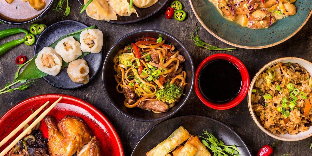 We are enjoying a Taste Of China today across our sites. From pancake rolls to chicken chow mein to beef and black bean, the world’s your oyster sauce!
#connectcatering #hospitality #contractcatering #independentschoolcatering #freshfood #chinesefood
