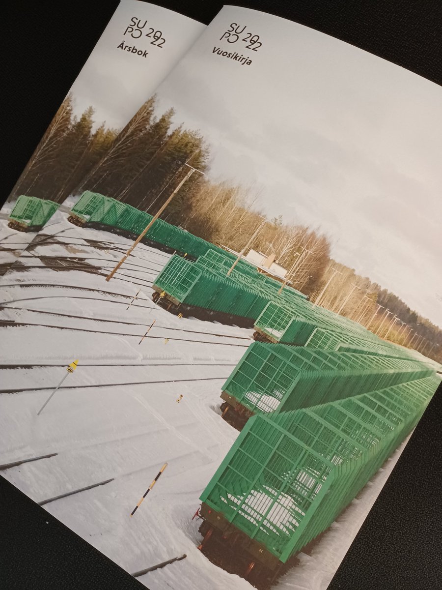 Suojelupoliisi's tweet photo. Tiedustelun ystävien joulu on täällä pian! Supon vuosikirja julkaistaan huomenna kello 10 järjestettävässä tiedotustilaisuudessa. Teemana on #Venäjä. Luvassa kiinnostavaa asiaa turvallisuuspolitiikan poikkeuksellisesta vuodesta. #tiedustelu https://t.co/hyegVVUDsh