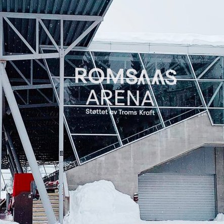 Da vi tross alt har for vane å legge oss opp i hva andre gjør, så stusser vi litt på at <a href="/TromsoIL/">Tromsø IL</a> ikke lar Jakob debutere en gang før de kaller opp stadion etter'n. Må ha vært sa-sa-sabla god i firkant eller no på trening.