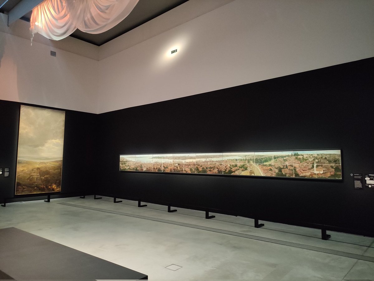 MuserAvec's tweet image. Vernissage hier soir... Que dire😱 des couleurs, des oeuvres magnifiques, une scénographie "grandiose"... Bref j'y retourne déjà tout à l'heure #louvrelens #ExpoPaysage