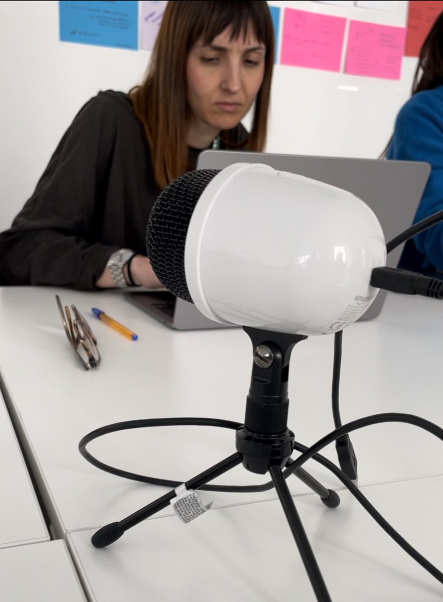 IAXerasmusPlus's tweet photo. Continuamos con nuestra formación para favorecer la internacionalización del @iaxmurcia a través del #Podcasting y #RadioSchool 
@AXRadioES @sepiegob @EUErasmusPlus https://t.co/8GiPeGx4A0
