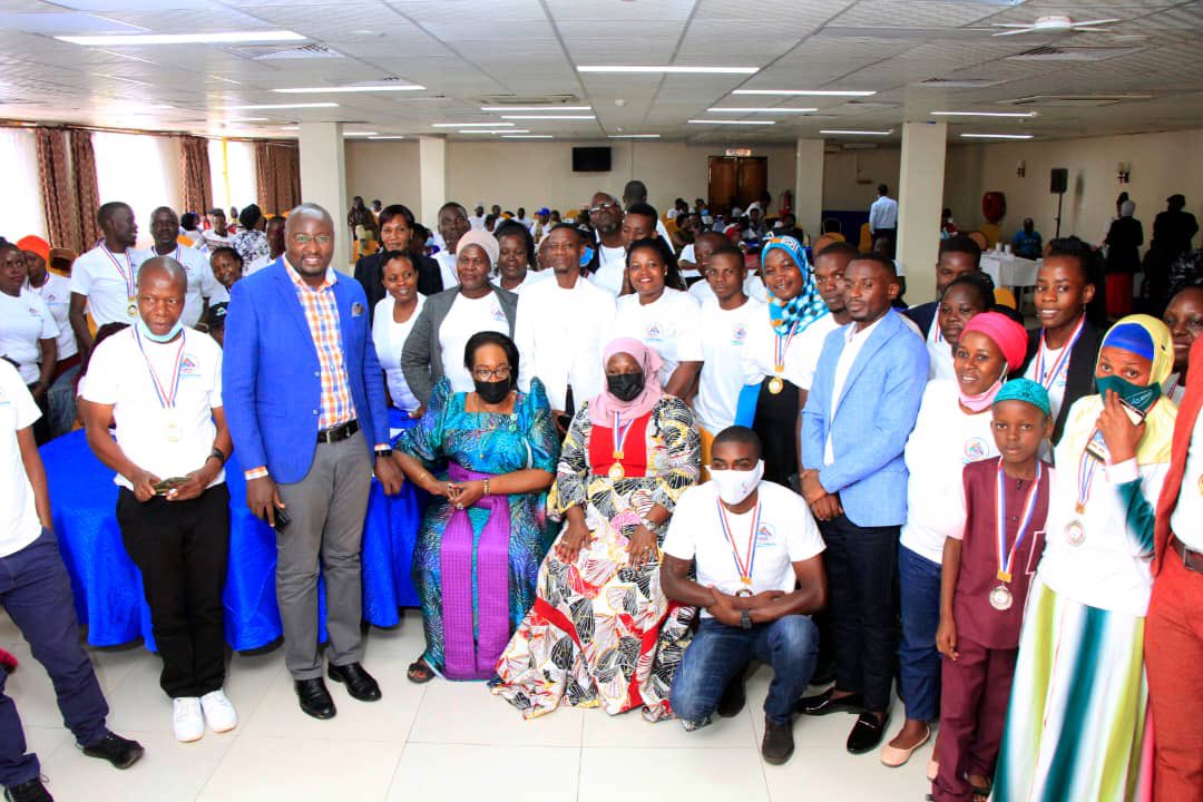digitaladsltdco's tweet photo. Did you miss last year’s Anniversary celebrations? 

Check the 2nd slide🥳! 15th April, 2023  at 50,000shs only. 

Contact us, DM or call 0704676740/ 0780302871 for inquiries
 
#DigitalAdsLtd #Adsthatpay #2ndyranniversary https://t.co/1fHv8Mh95d