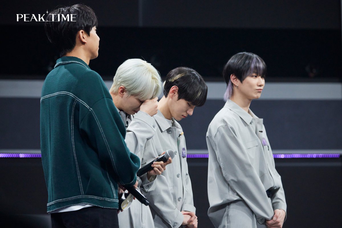GOGOSING_SLL's tweet photo. <핔캠📸> #비하인드

#팀18시 에서 #BDC 로 
앞으로 펼쳐질 피크타임을 응원합니다!✨

#피크타임 #PEAKTIME #JTBC https://t.co/gWyljnqqcC