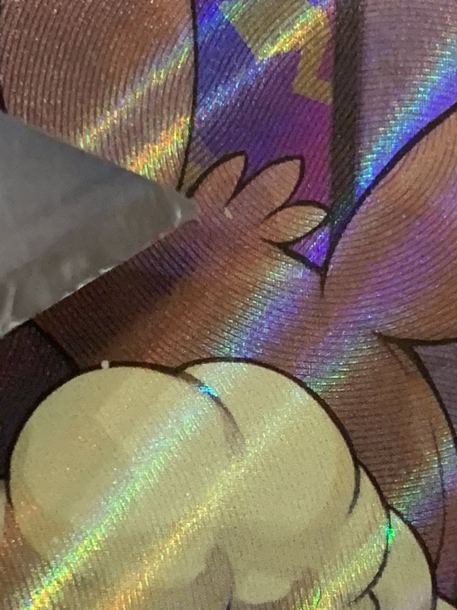 egoraptor's tweet photo. Weirdest shit I’ve ever seen opening cards. In Scarlet/Violet packs, between the rare and the second foil, about 90% of packs have yellow rubbery crumbs just laying about. You can feel them when you rub the cards together. Has anyone else experienced this?? https://t.co/KhfrKYs1NU