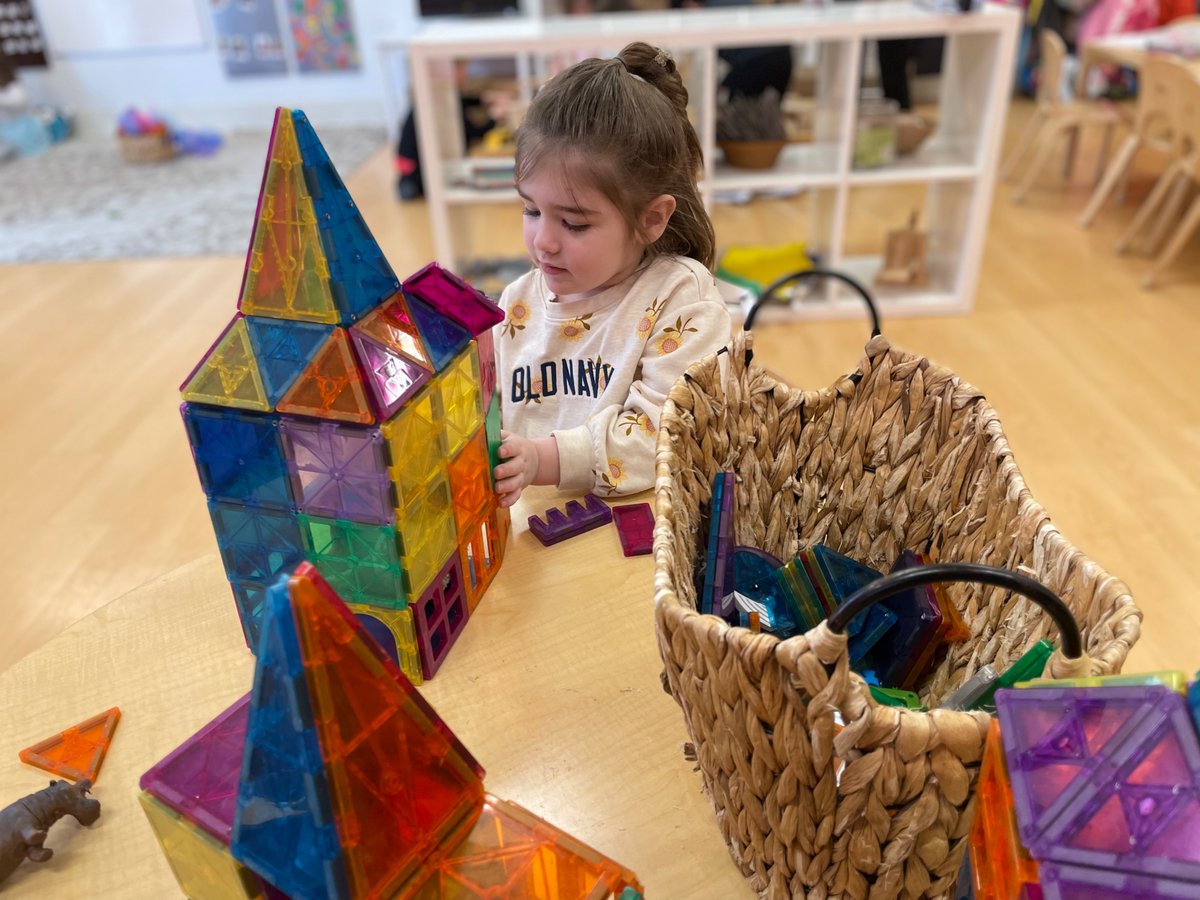 This may be what future engineers look like… #klaschoolsofnaperville #whatthefutureholds #earlychildhoodeducation