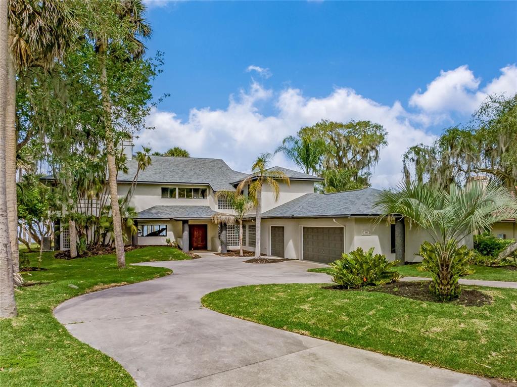 FLRealtorDan's tweet photo. New Listing! $2,200,000.00, 5BR, 4BA, 303 WATERWOOD DRIVE, Yalaha, FL 34797, Full Details https://t.co/lVliZJRxyV https://t.co/oRspROJ7BJ