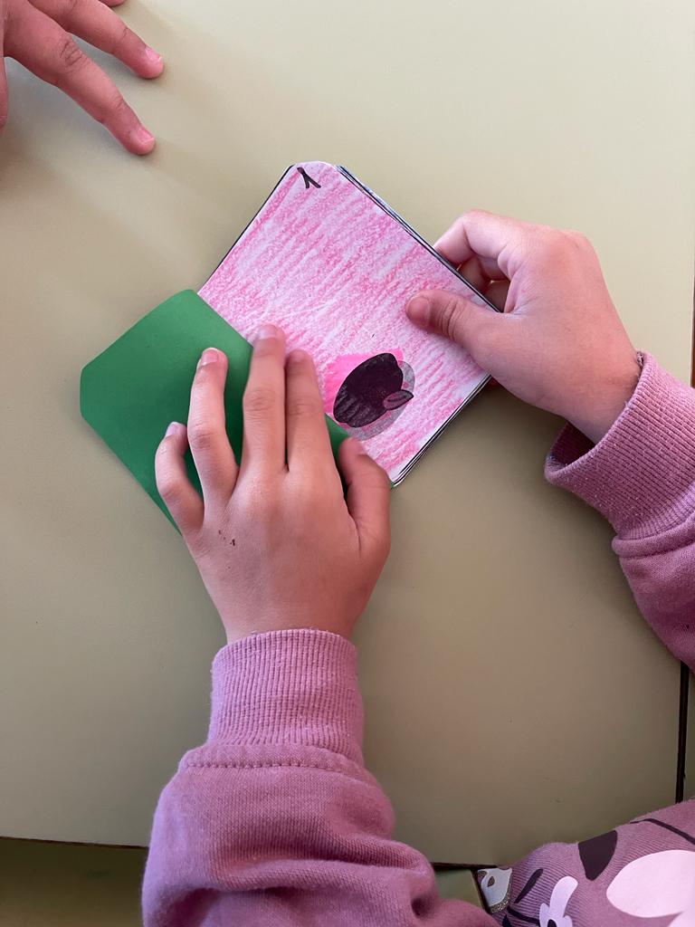 CeipNSAsuncion's tweet photo. Taller de FLIPBOOKS...para flipar.
#pequeñosartistas
#mascineporfavor https://t.co/4uK6lok13T