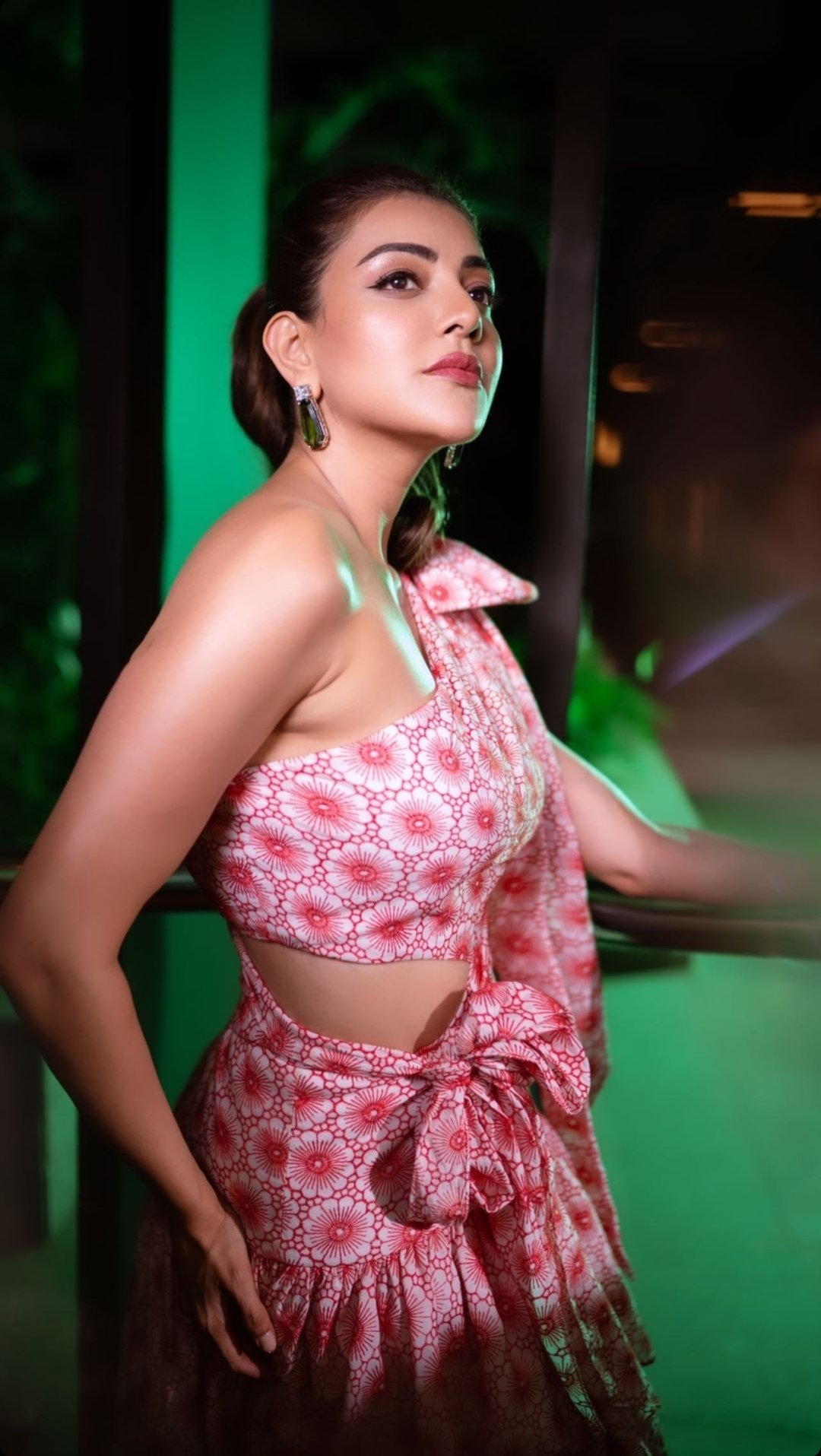 [Image: FsXNMC_aAAAOV0Y?format=jpg&name=large]