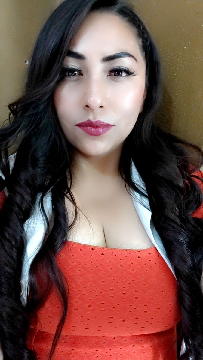 offisa15's tweet photo. La vida es muy corta para hacer cosas que no nos gustan, estar con gente que no nos ama y forzar lazos que ya no funcionan.😔 https://t.co/wkAGTZLgm5