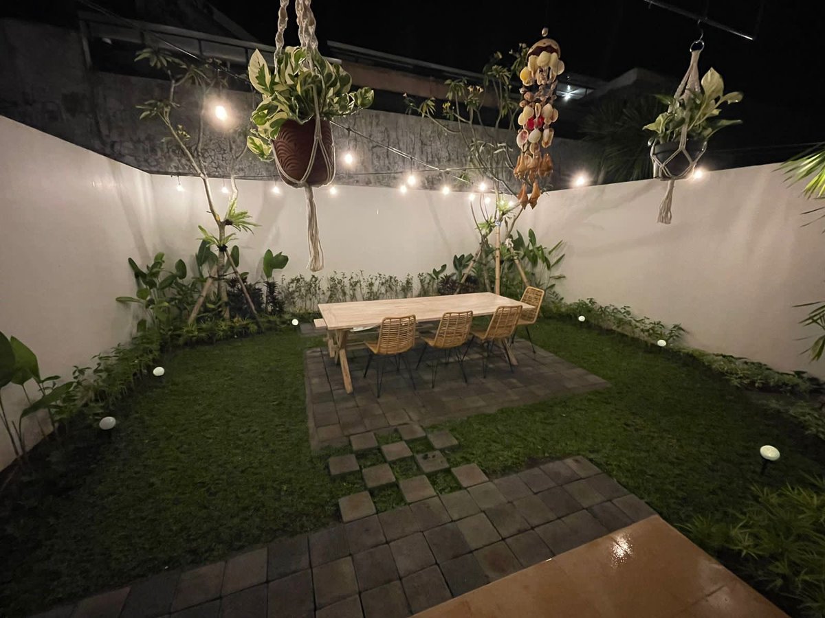 Done, garden and light setting. Lets wait fot the next 3 months

#tukangtaman #tukangtamanmalang