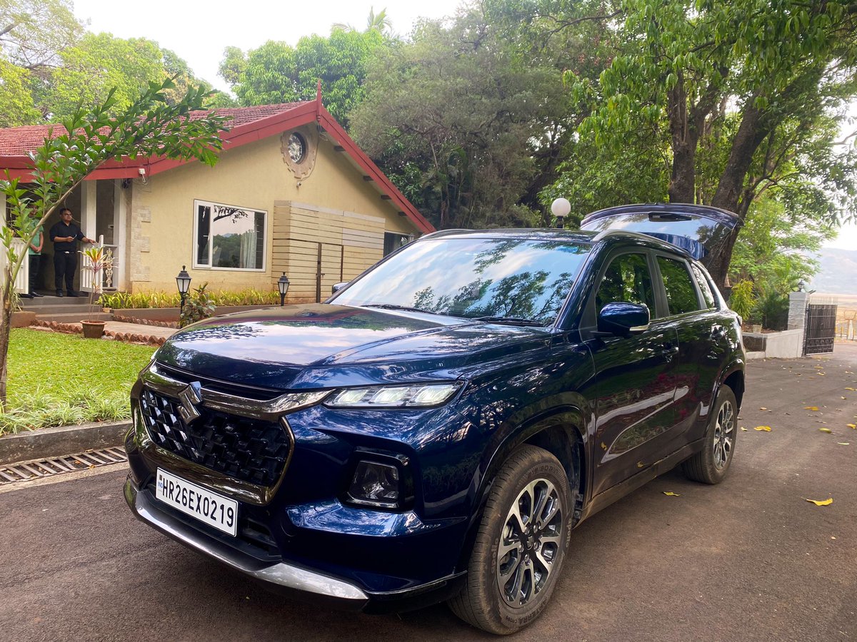 ShapurK's tweet photo. Our Grand Vitara has a small boot, because of the strong hybrid battery placed in it …..but parcel tray removed you can squeeze in a fair bit. #AutocarLongTermer https://t.co/hg6OEgDhJi