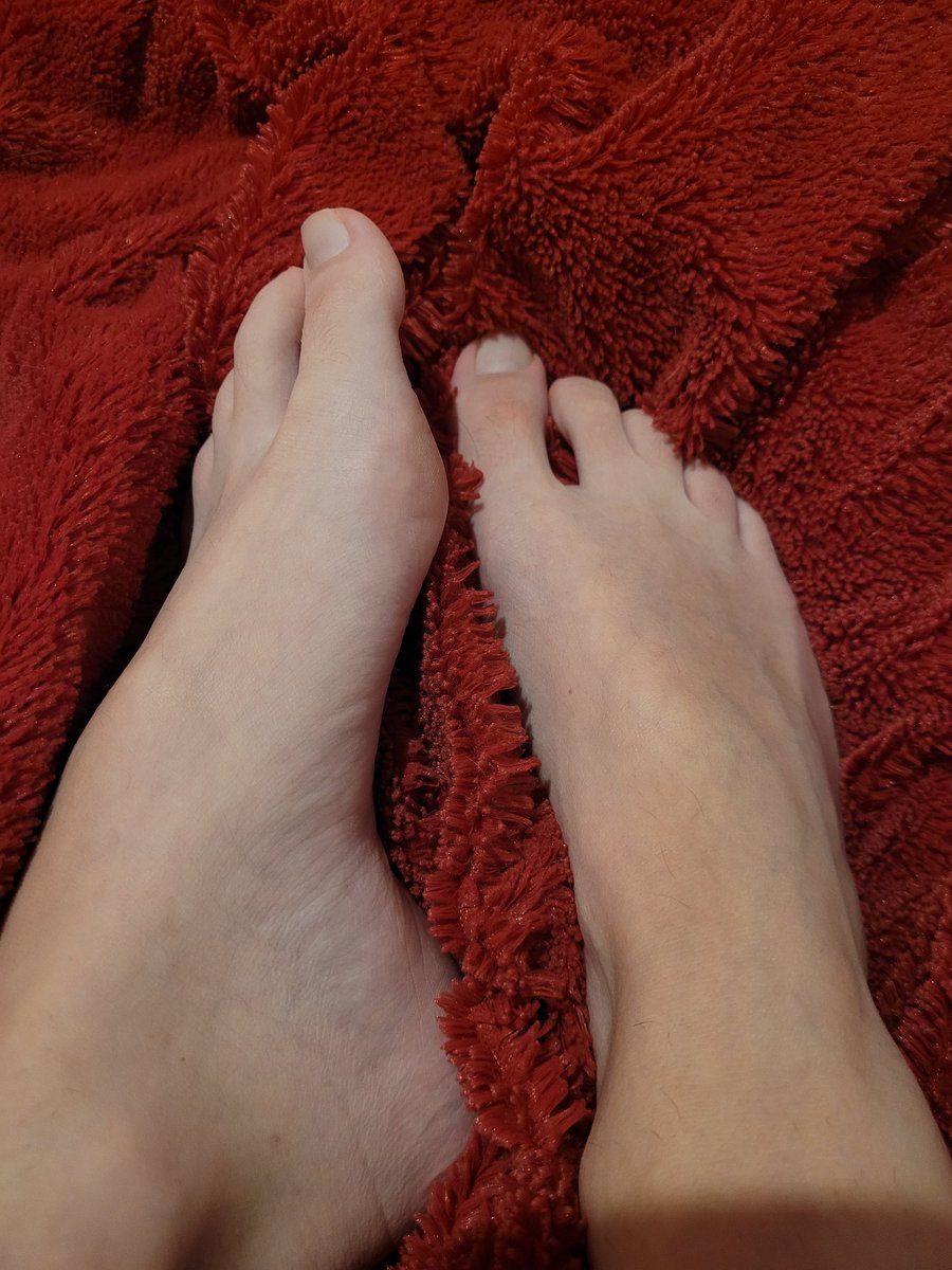 _mynymphea_'s tweet photo. #pieds #photopieds #PiedsNus #feet #feetseller #feetpic https://t.co/L4Zugb5IhA