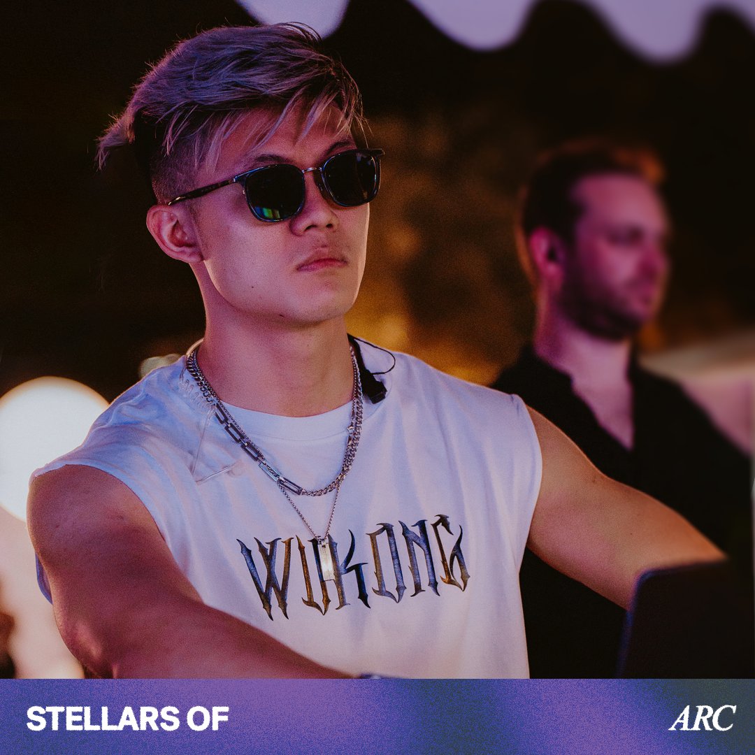 arcthecommunity's tweet photo. At the height of COVID, I was just a novice 3D designer, but today, I’m now touring the world with one of Asia’s rising stars, DJ Wukong (@wukongworld), as his creative director. 

So never let anyone tell you that you cannot achieve what you truly desire. 🧵👇 https://t.co/lf9kk0O715