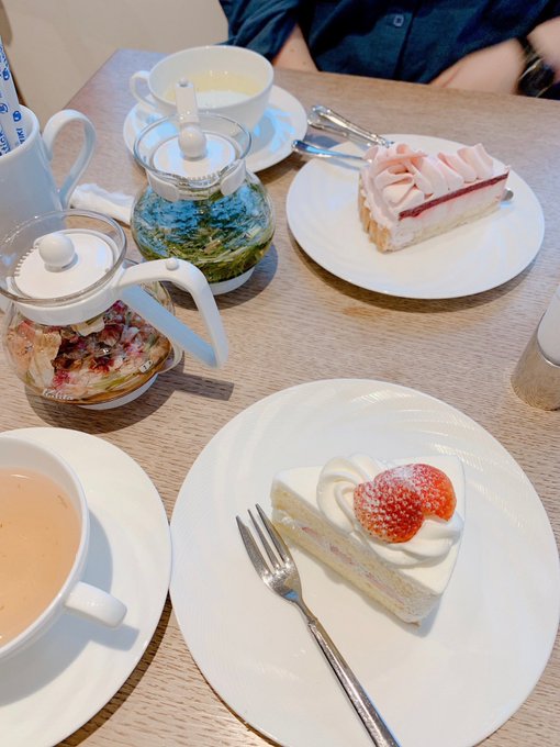 近所のカフェのタルトが本当においしい!! 