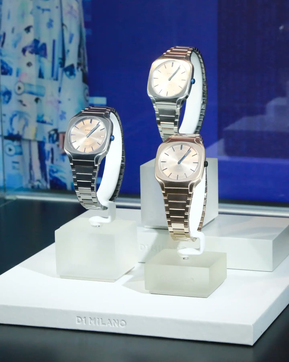 ElleMenThailand's tweet image. @D1Milano เปิดตัวคอลเล็กชั่น Spring/Summer 2023 ด้วยคอนเซปต์กวนๆ 'I’M NOT A WATCH' และยังได้ @bluepongtiwat_ มาร่วมนำเสนอความเท่ในสไตล์ D1Milano ที่ไม่เหมือนใคร

#ELLEMENwatchandjewelry
#ELLEMENthailand
#D1Milano
#D1MilanoTH
#FashionWatchbyCMG
#BluePongtiwat