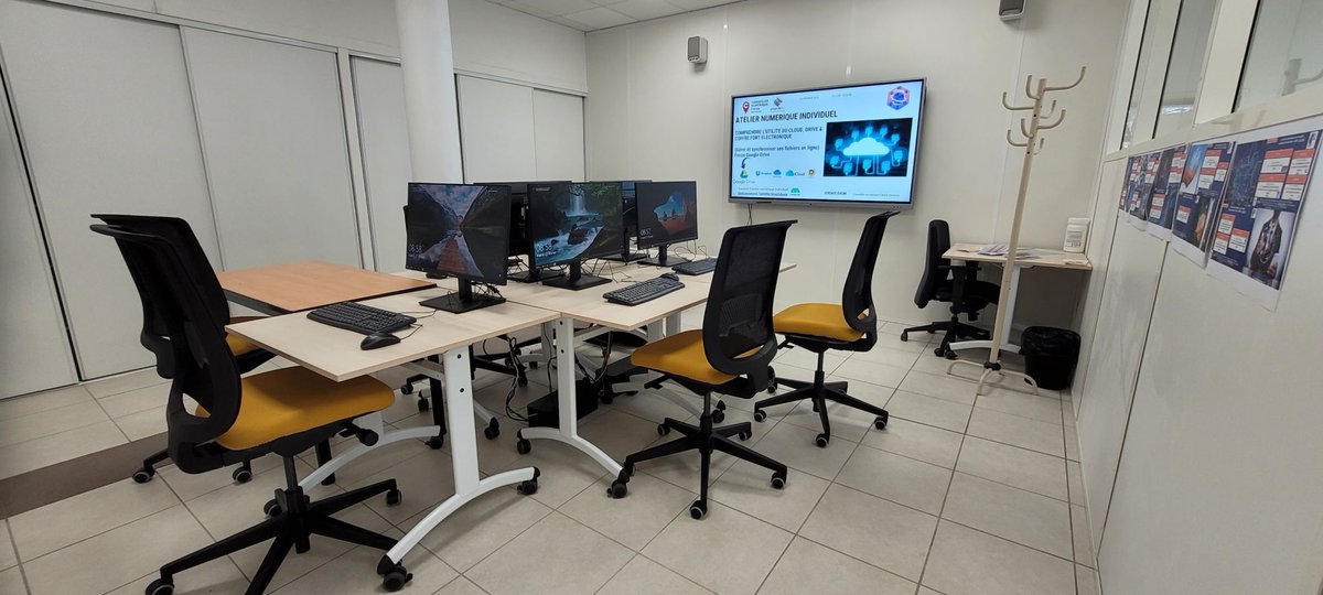 Les Espaces #FranceServices proposent plusieurs ateliers thématiques chaque mois. Développez vos compétences grâce aux conseillers numériques !
🗓 En avril, des ateliers pro sont organisés à Mauguio : bureautique, page Google/Facebook, site internet...
👉  swll.to/O5fFFd