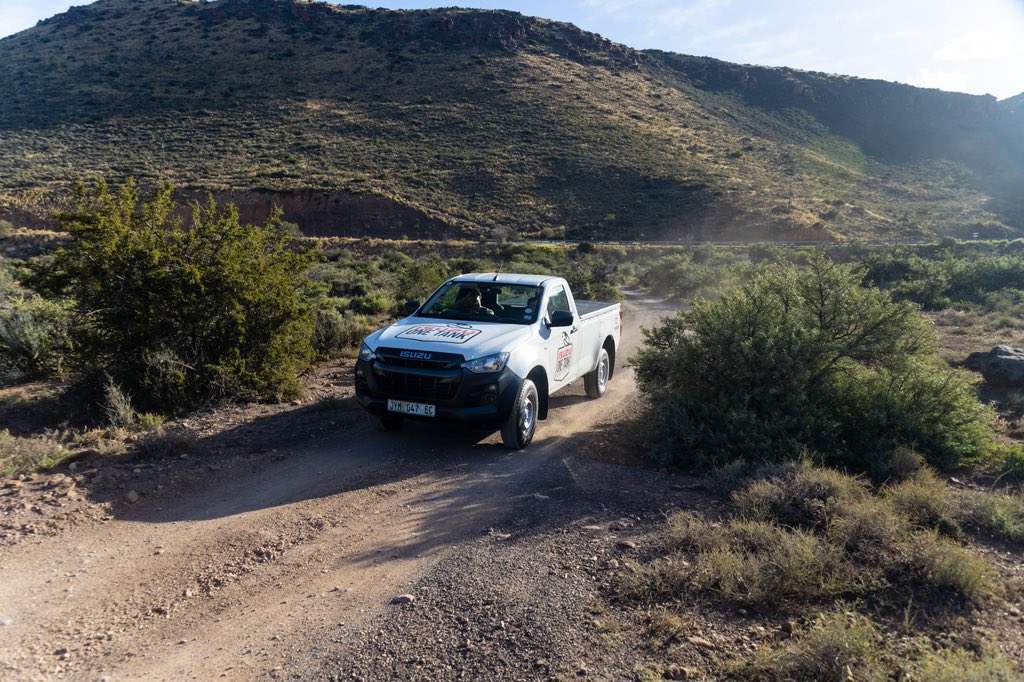 isuzusa's tweet photo. It's the FINAL stretch of the ISUZU One Tank Challenge! 🫣 The teams depart from Beaufort West and make their way to Signal Hill. Show them some love ❤️. #StretchTheDMAXTank
#Engen https://t.co/FvitckMjX8