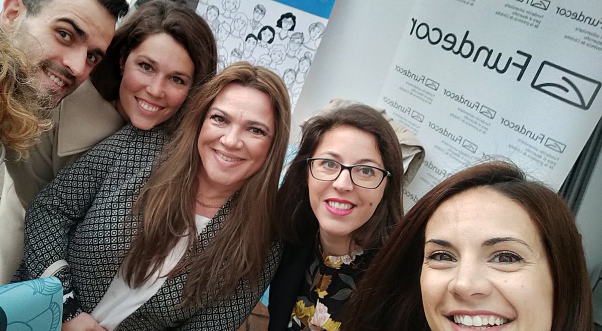 fundecoruco's tweet photo. Nuestro equipo al 💯 en el #ForoTSC que celebramos hoy y mañana en @dipucordoba
Antonio, MÁngeles, Lola P., Rosa, Beatriz N., Virginia, María, Beatriz C., José María, José Antonio, Alberto ¡seguimos! 💪
@t_socialcordoba https://t.co/utMrn1iTvV