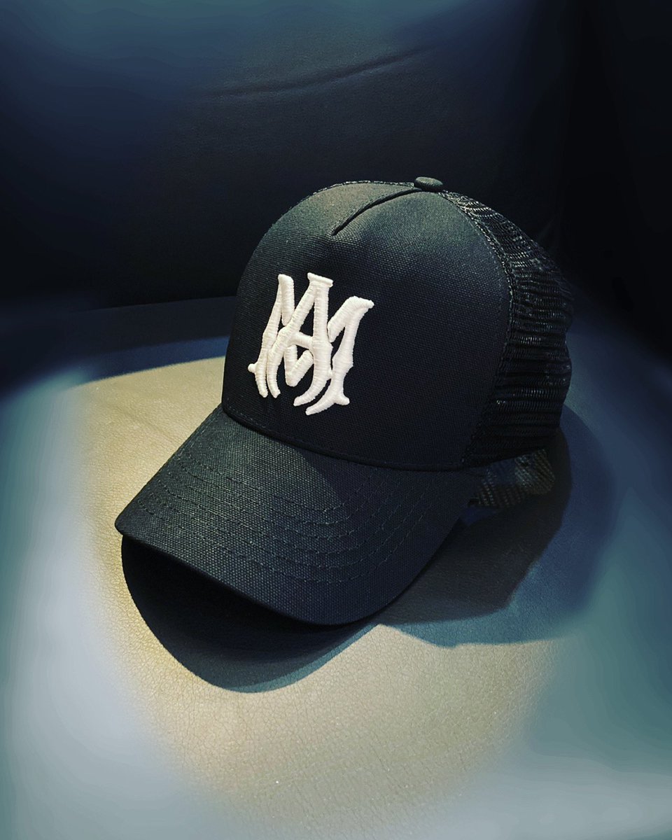 ROD40800860's tweet photo. AMIRI
MA LOGO CAP
#amiri
#cap
#malogo
#black
#unisex
#accessories
#kyushu
#kagoshima
#tenmonkan
#アミリ
#キャップ
#ロゴデザイン
#ユニセックス
#ブラックのみ
#オシャレさんと繋がりたい
#九州
#鹿児島
#鹿児島市
#天文館 https://t.co/xzkrfXiaNW