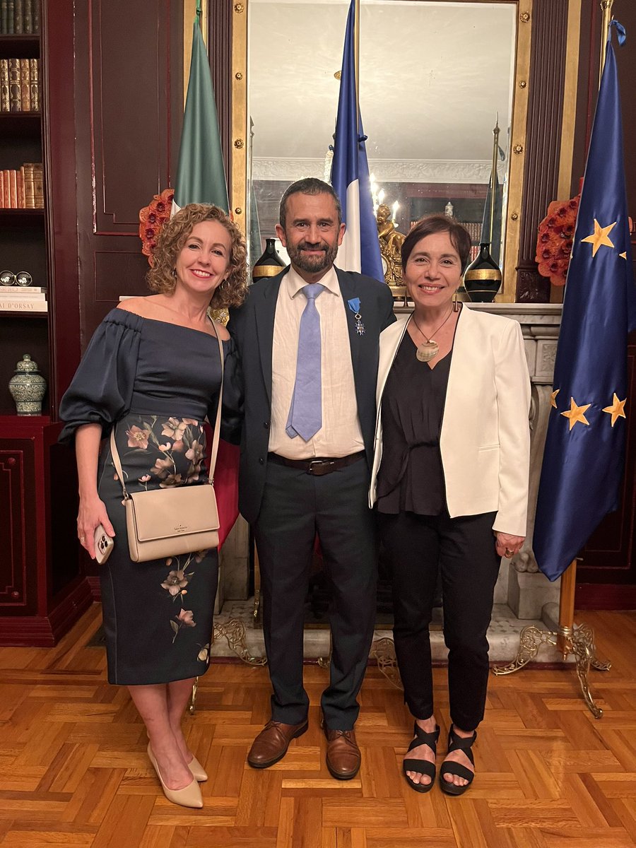 Agradezco también a Juliette Grundman de la <a href="/AFD_es/">Agence française de développement Amérique Latine</a> por una larga colaboración que ha fortalecido los modelos de gestión territorial basados en la cooperación Intermunicipal para impulsar el desarrollo sustentable.