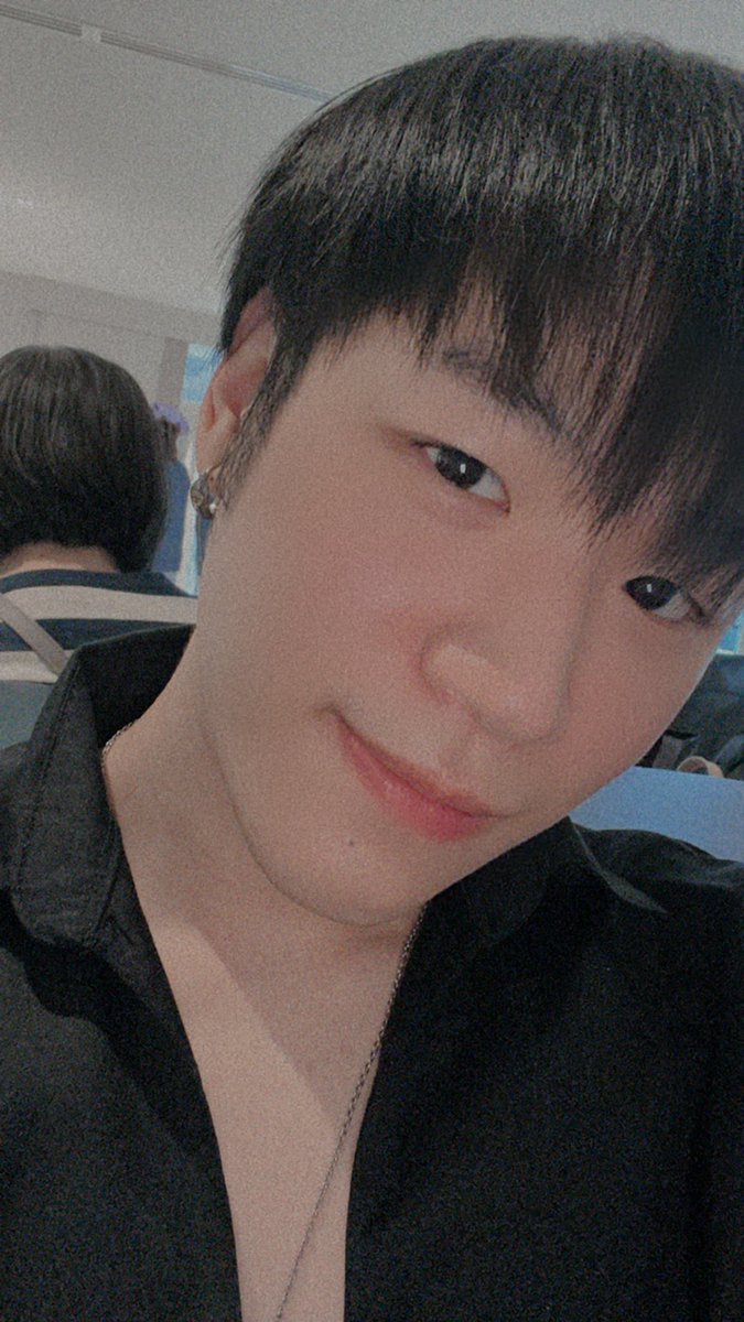 seng_wichai's tweet photo. 13.03 🌤️💫 to be a good day ☺️
#Seng_wichai https://t.co/vgrmKwHbzD