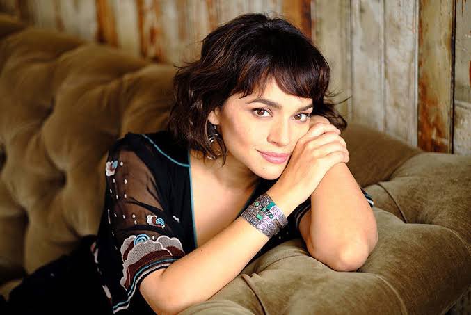 Norah Jones - Don\t Know Why HAPPY  BIRTHDAY 1979 3.30 