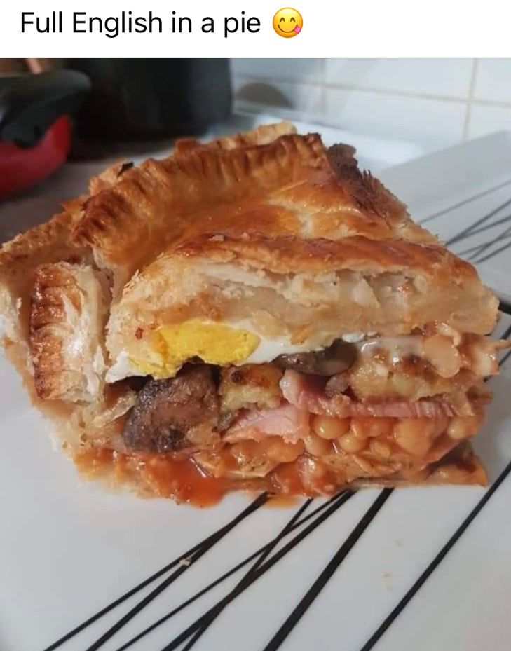 humberwave's tweet photo. #BigDiscussion: We do like a Big Breakfast, but who's up for a Full English baked into a pie? 😋 https://t.co/qdmeJISRUH