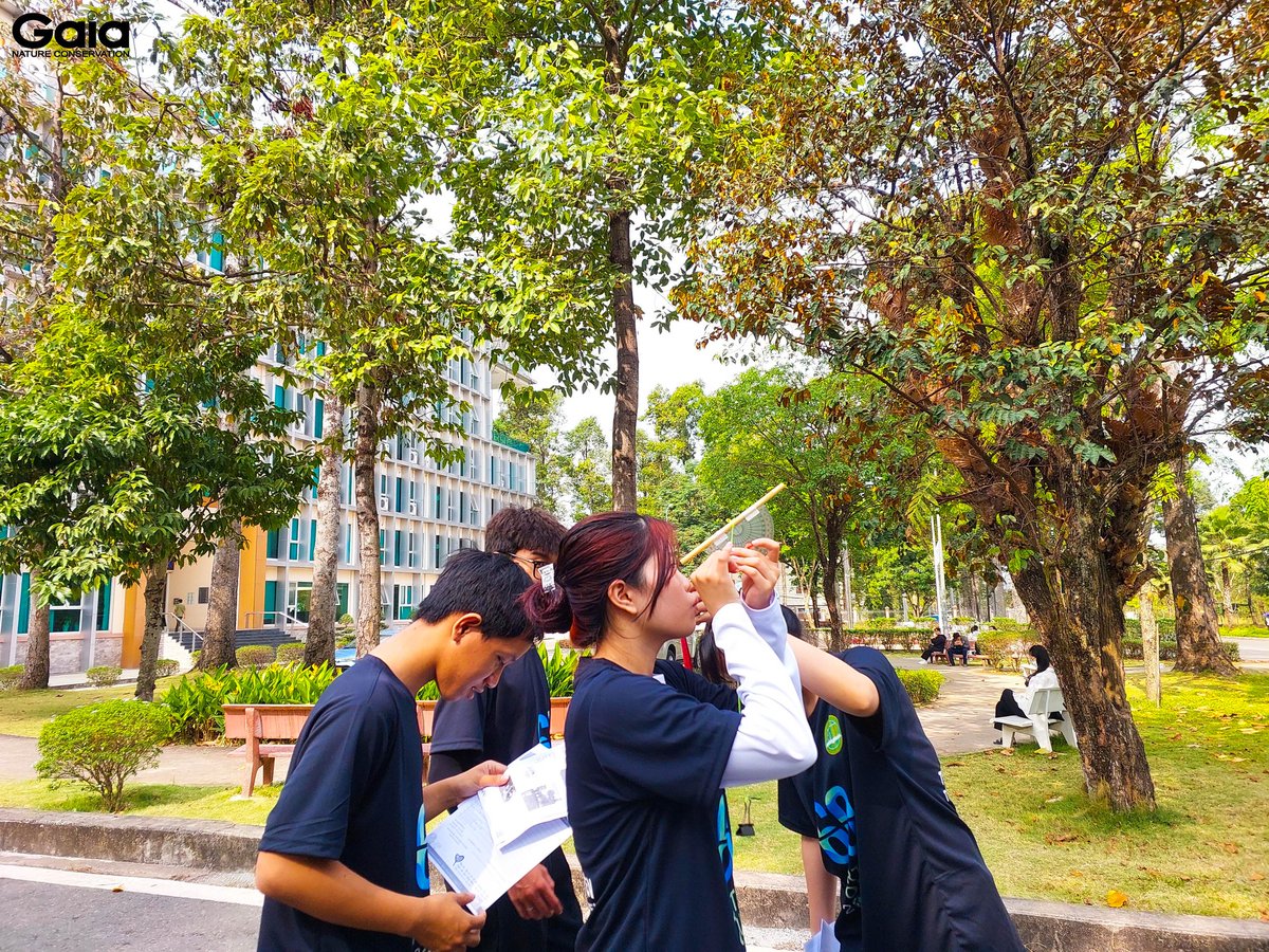 Gaiavn's tweet photo. 🌎💝Gaia would like to thank @BrokoliNetwork for sponsoring the Earth Hour campaign which organized by Gaia and Love Environmental Club of Nong Lam University.
#gaiavn #afforestation #EarthHour https://t.co/C90j9MFqdt