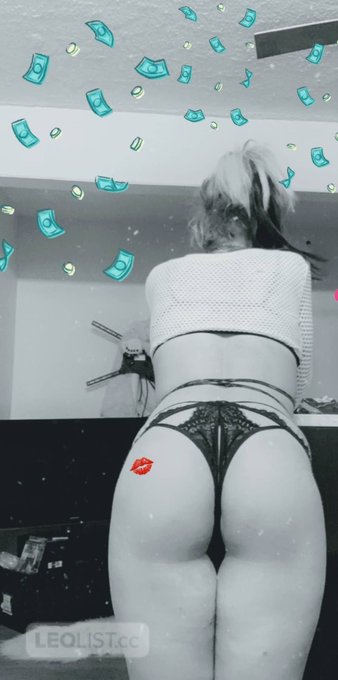 If you like my bum &amp; you know it you'll subscribe to my Snapchat premium !!!🙃🙃 @lovelashesbylex 👈🏼add<a href="/tag/mvsales"class="tags"><span>#mvsales</span></a>