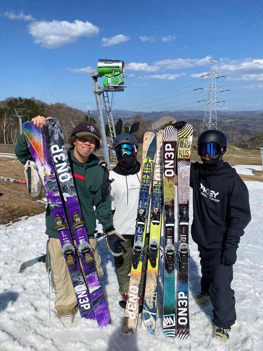 roritia3302's tweet photo. ON3P乗りのみんなごめんね
俺は草刈先生と写真撮っちゃったし、
レッスンまで受けたし、
インスタ相互になったので…
 #ON3P https://t.co/DQ9XuCoYYB