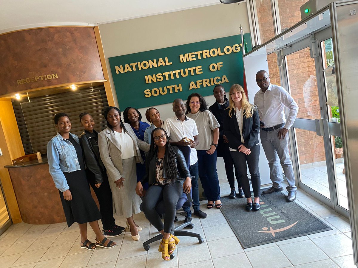 NMISouthAfrica's tweet photo. As part of the 4th Annual Conference of the AOAC AFRICA SECTION, young scientists from various African countries had the opportunity to visit the NMISA and witness first-hand the latest technologies and research methods being utilised at NMISA.
#NMISA #AOACAfricaSection https://t.co/BW4PxMxudQ